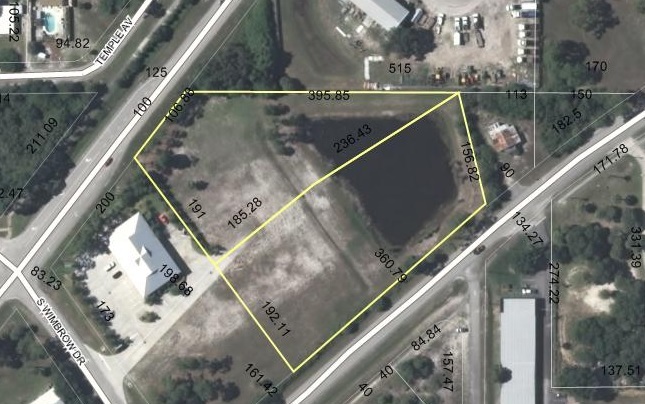 Property Photo:  200 Sebastian Boulevard  FL 32958 