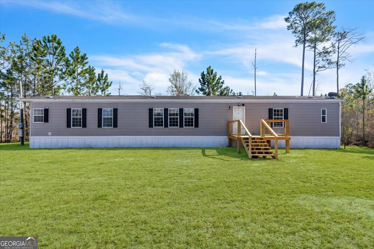 Property Photo:  9 Louis Passmore Road NE  GA 31316 