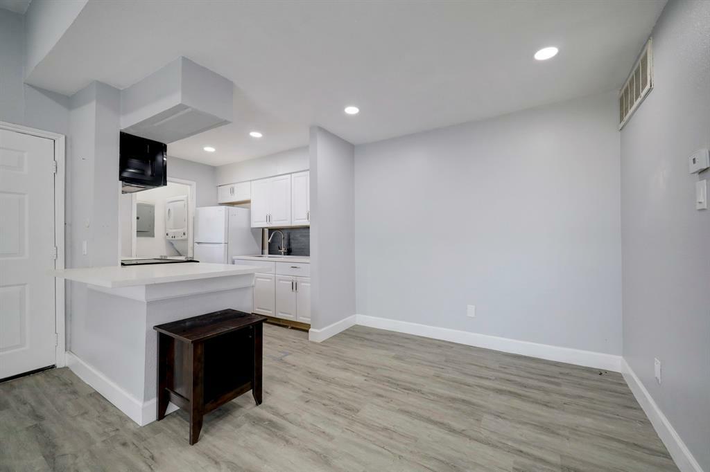 Property Photo:  9550 Deering Drive 210  TX 77036 