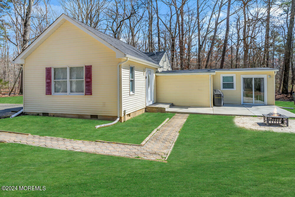 Property Photo:  693 Willys Lane  NJ 08527 