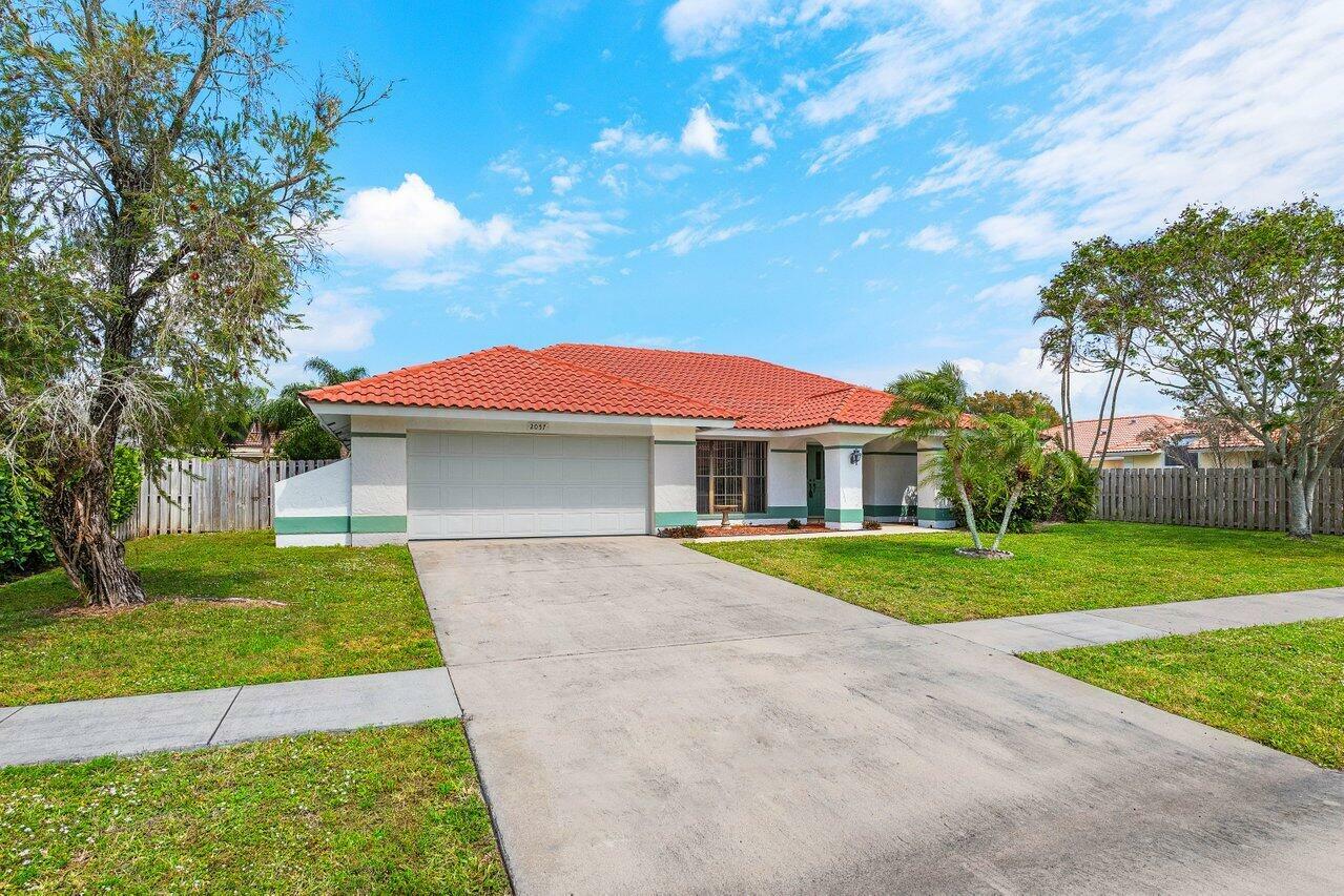 Property Photo:  2057 Amesbury Circle  FL 33414 