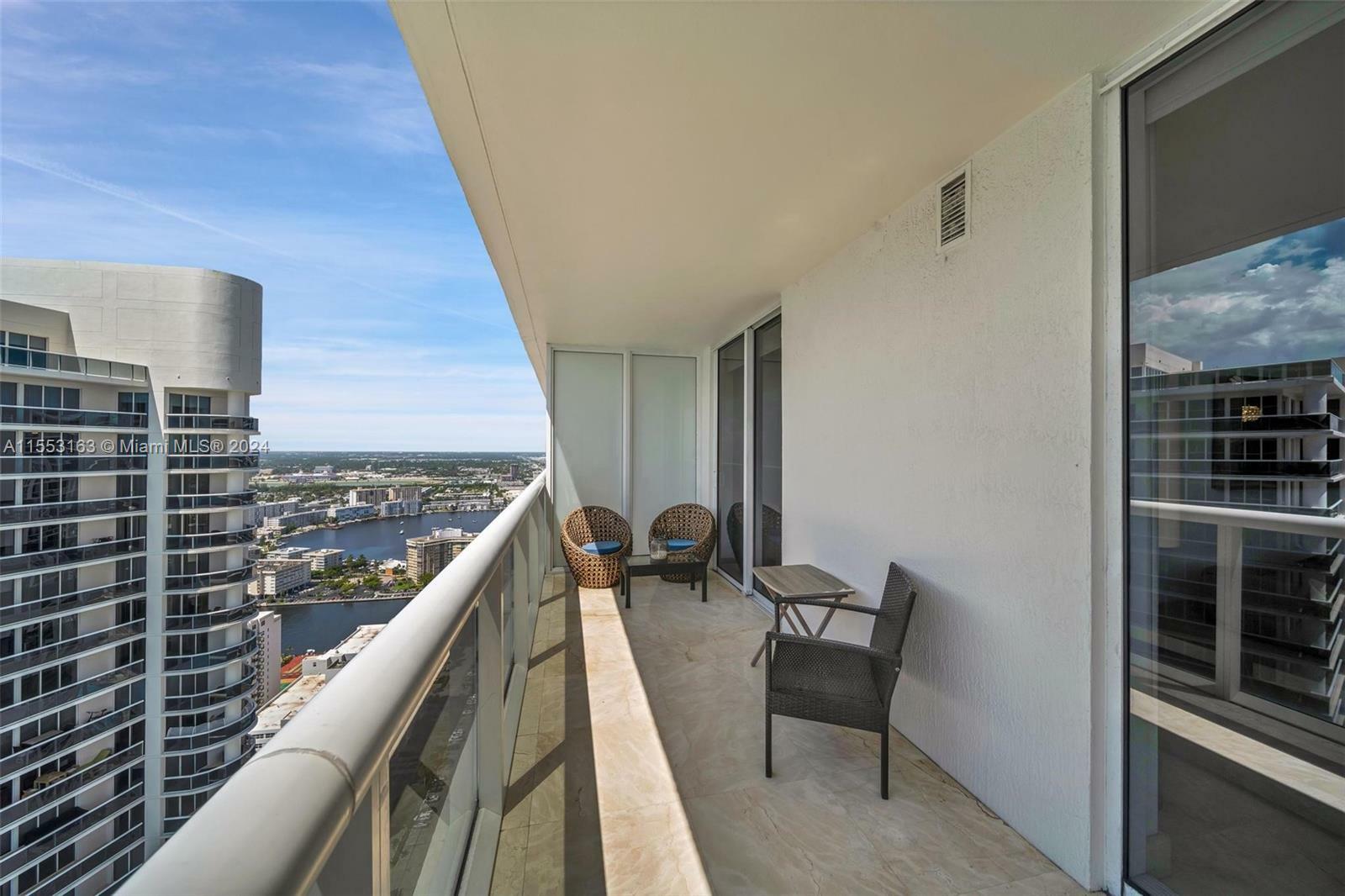 Property Photo:  1830 S Ocean Dr 4303  FL 33009 