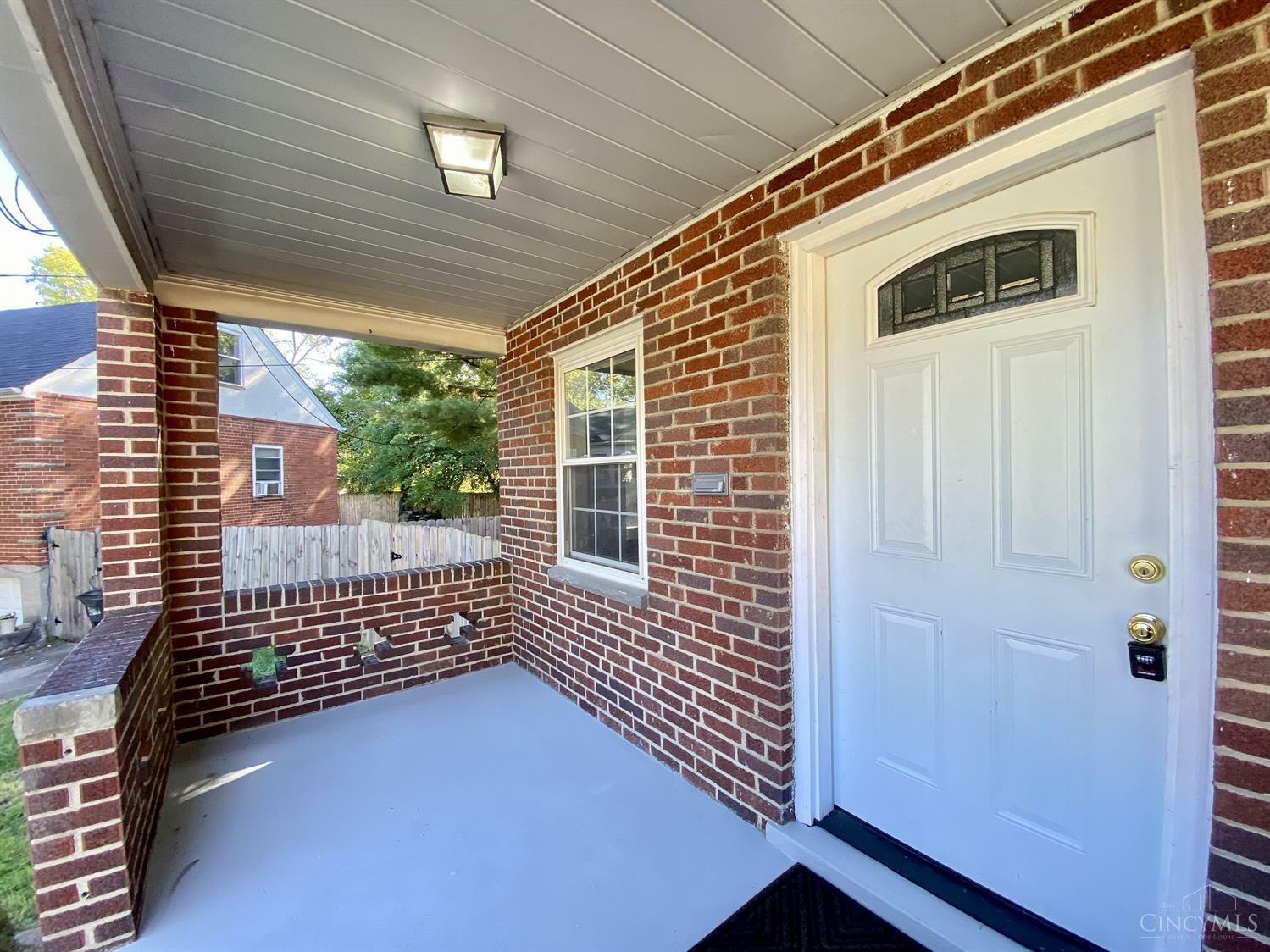 Property Photo:  37 Hartwell Court  OH 45216 