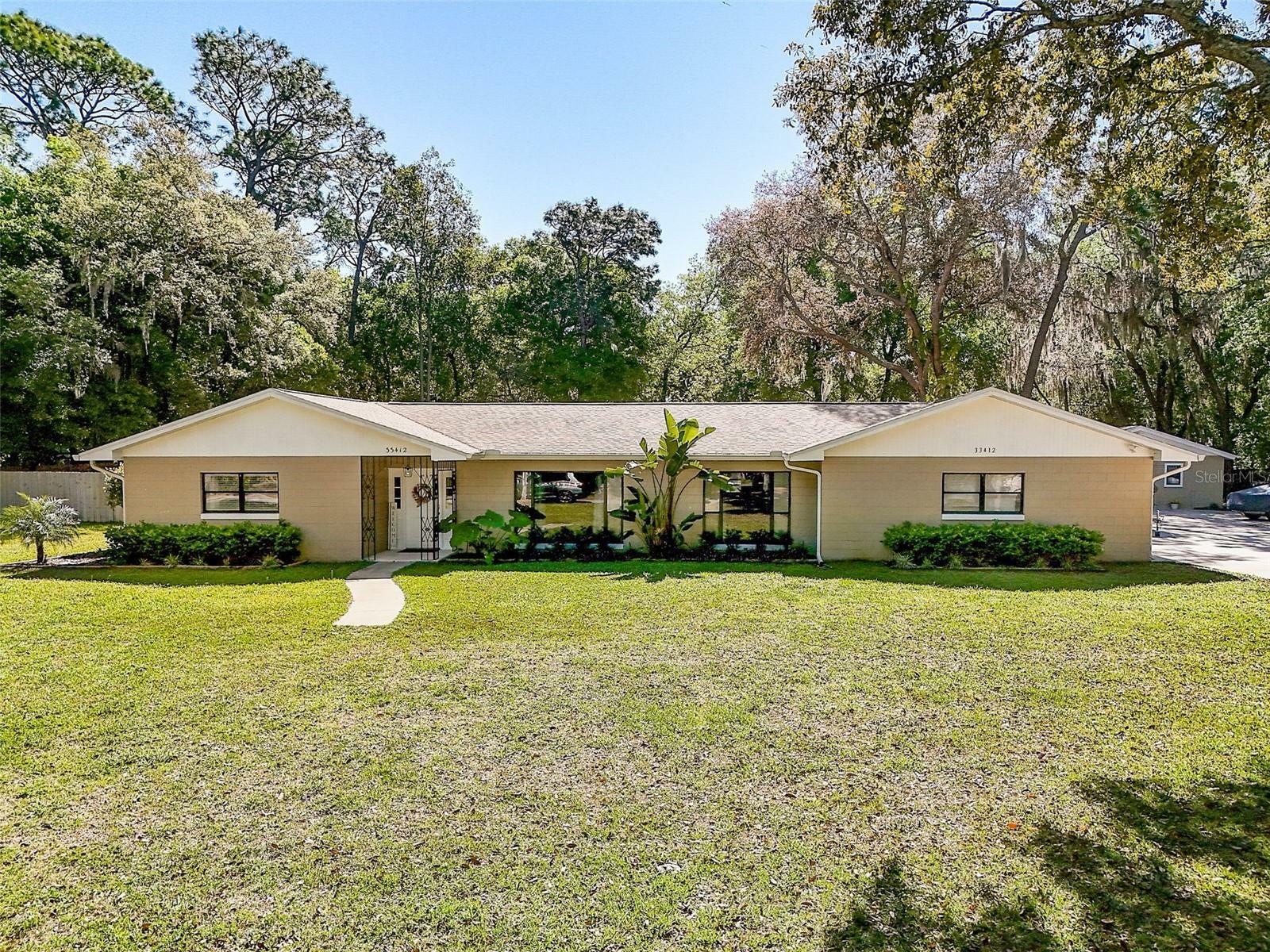 Property Photo:  33412 Wesley Rd  FL 32736 