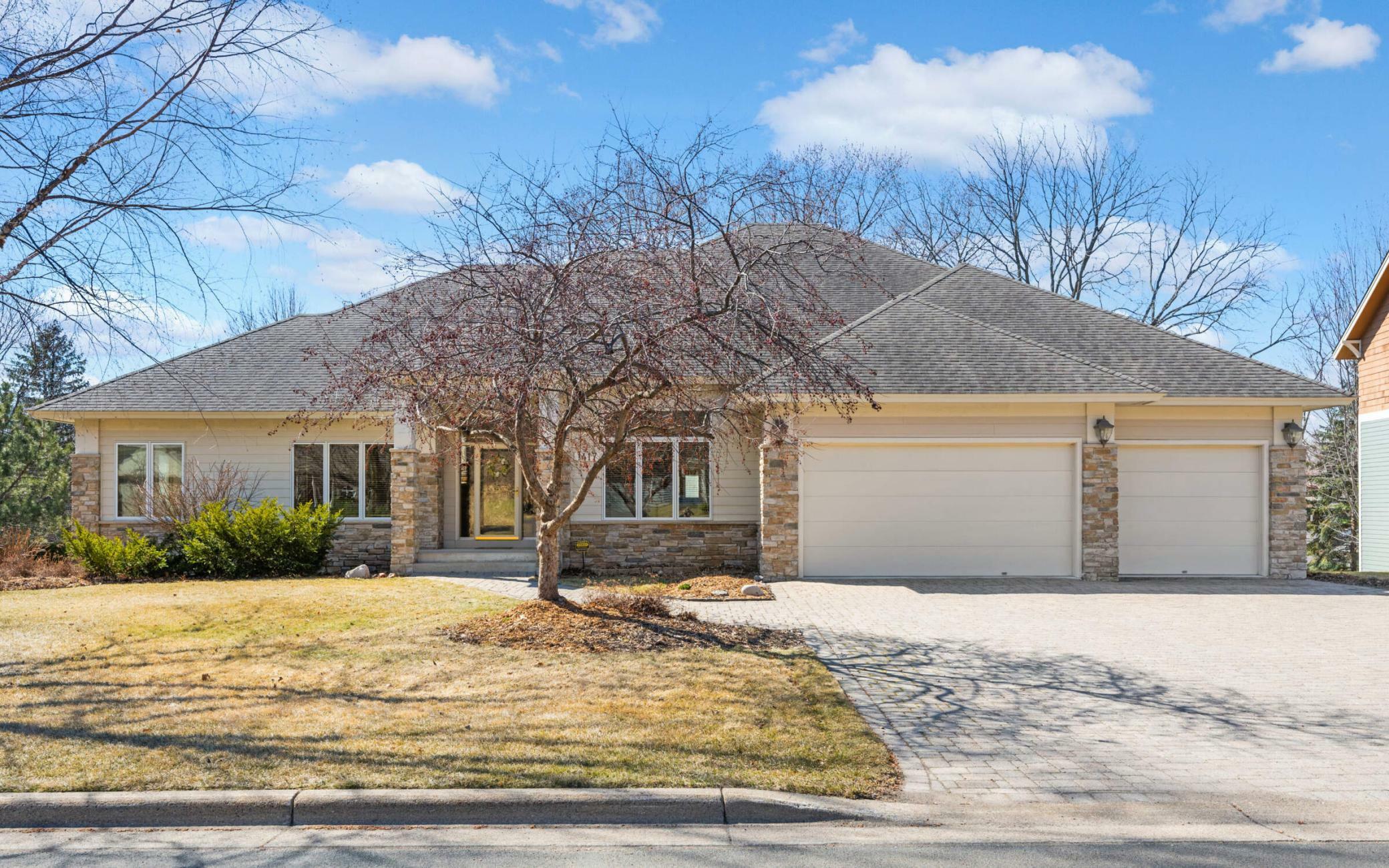 1417 Knollwood Lane  Mendota Heights MN 55118 photo