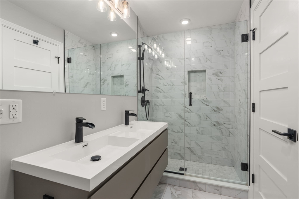 Property Photo: 101 Draper St 2 MA 02122