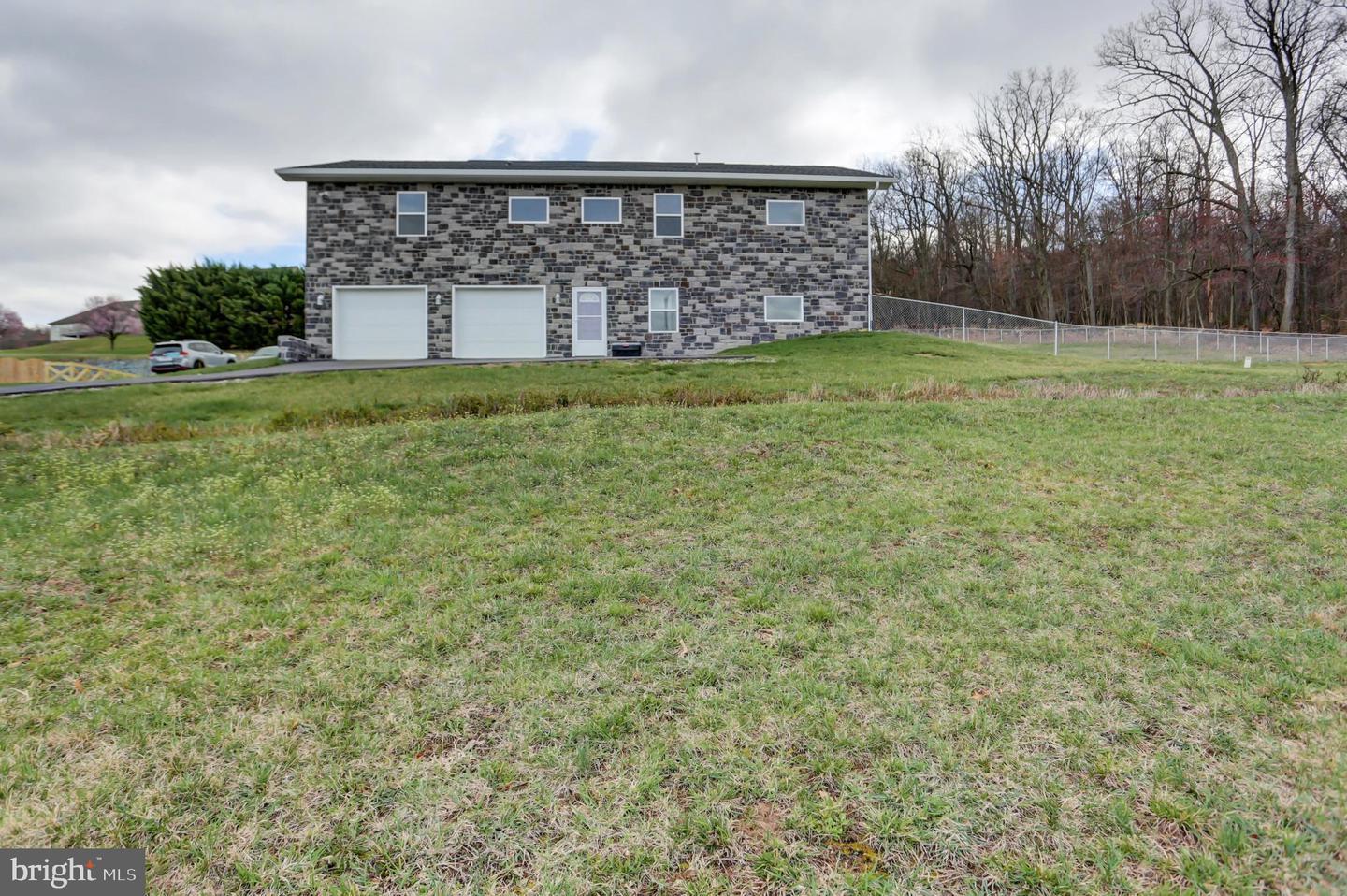 14424 Upper Edgemont Road  Waynesboro PA 17268 photo