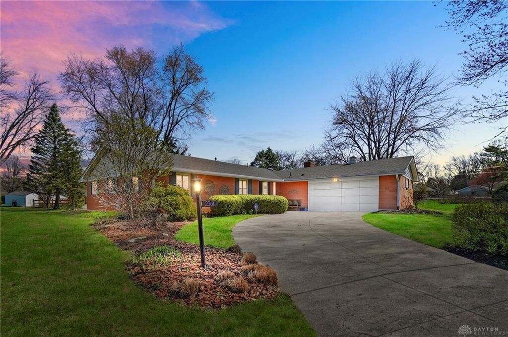 Property Photo:  2361 Colony Way  OH 45440 