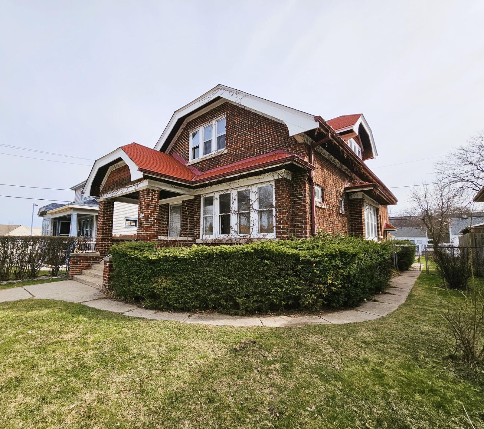 Property Photo: 3122 S 7th St WI 53215