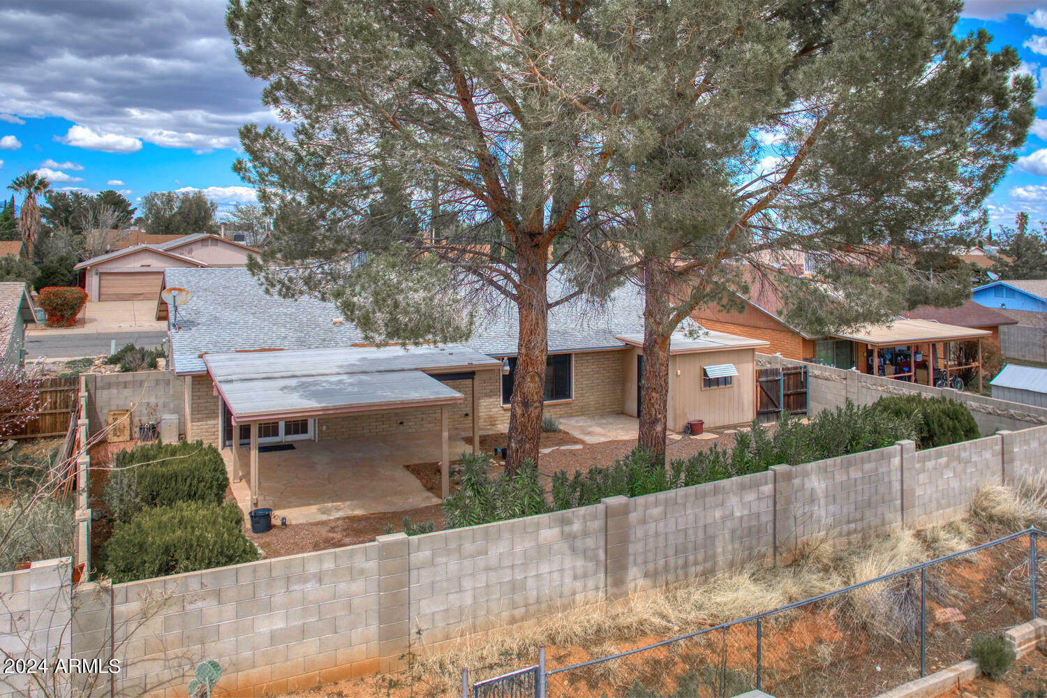 Property Photo:  1248 E Cottonwood Drive  AZ 85635 