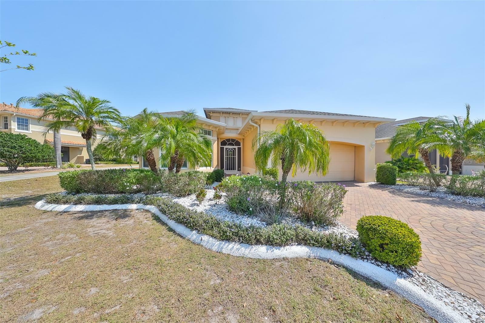 Property Photo: 1504 Emerald Dunes Drive FL 33573