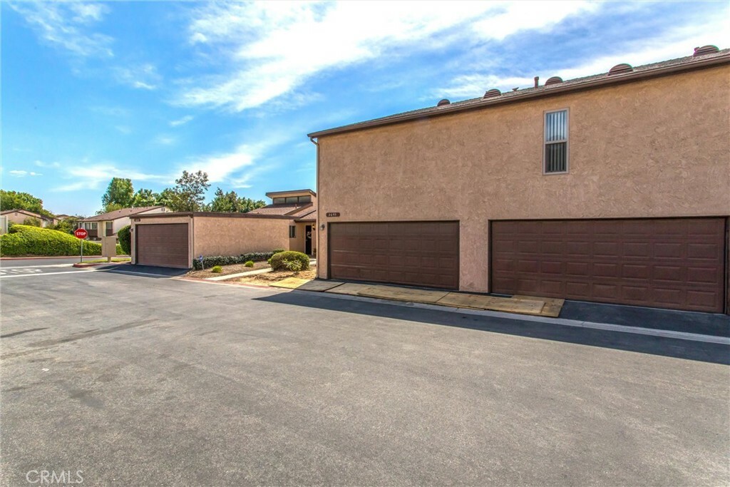 Property Photo:  2055 Teak Court  CA 92404 