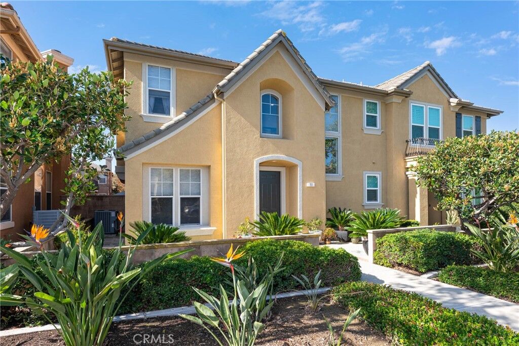 Property Photo:  11 Three Rivers  CA 92602 