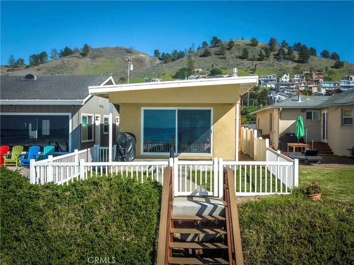 Property Photo:  2662 Studio Drive  CA 93430 