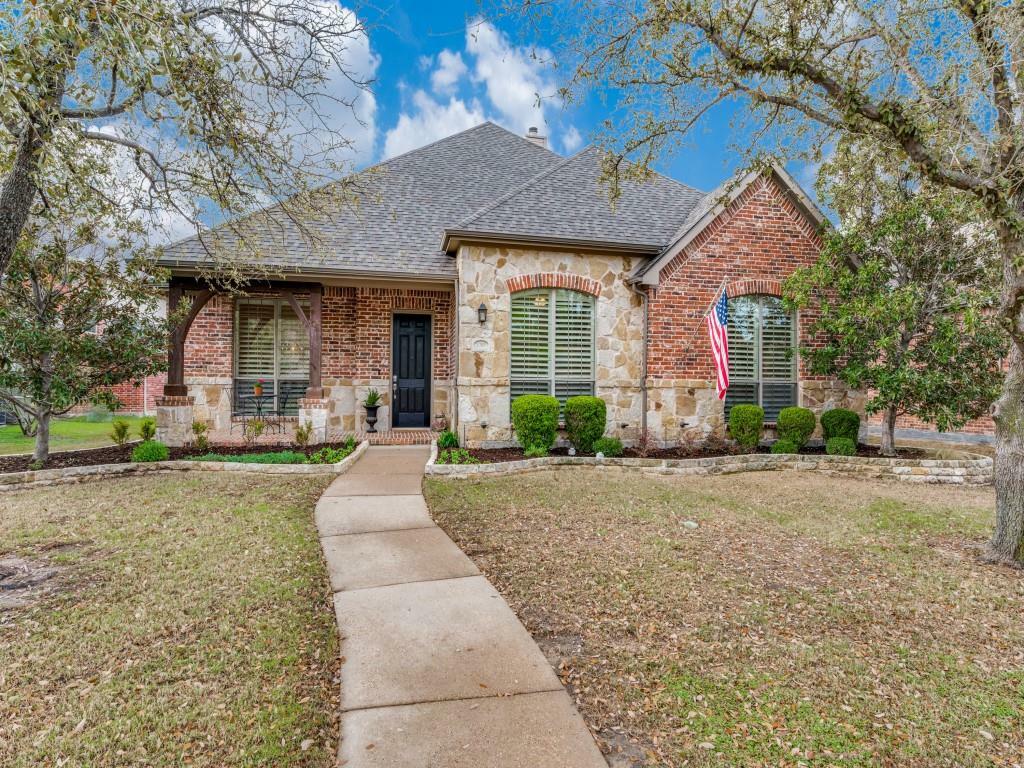 Property Photo:  1369 Sunland Park Drive  TX 75033 