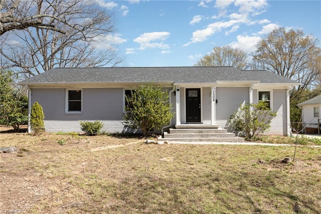 Property Photo:  3508 Cloverdale Drive  NC 27408 