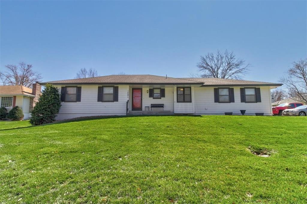 Property Photo: 1401 1st Terrace MO 64063