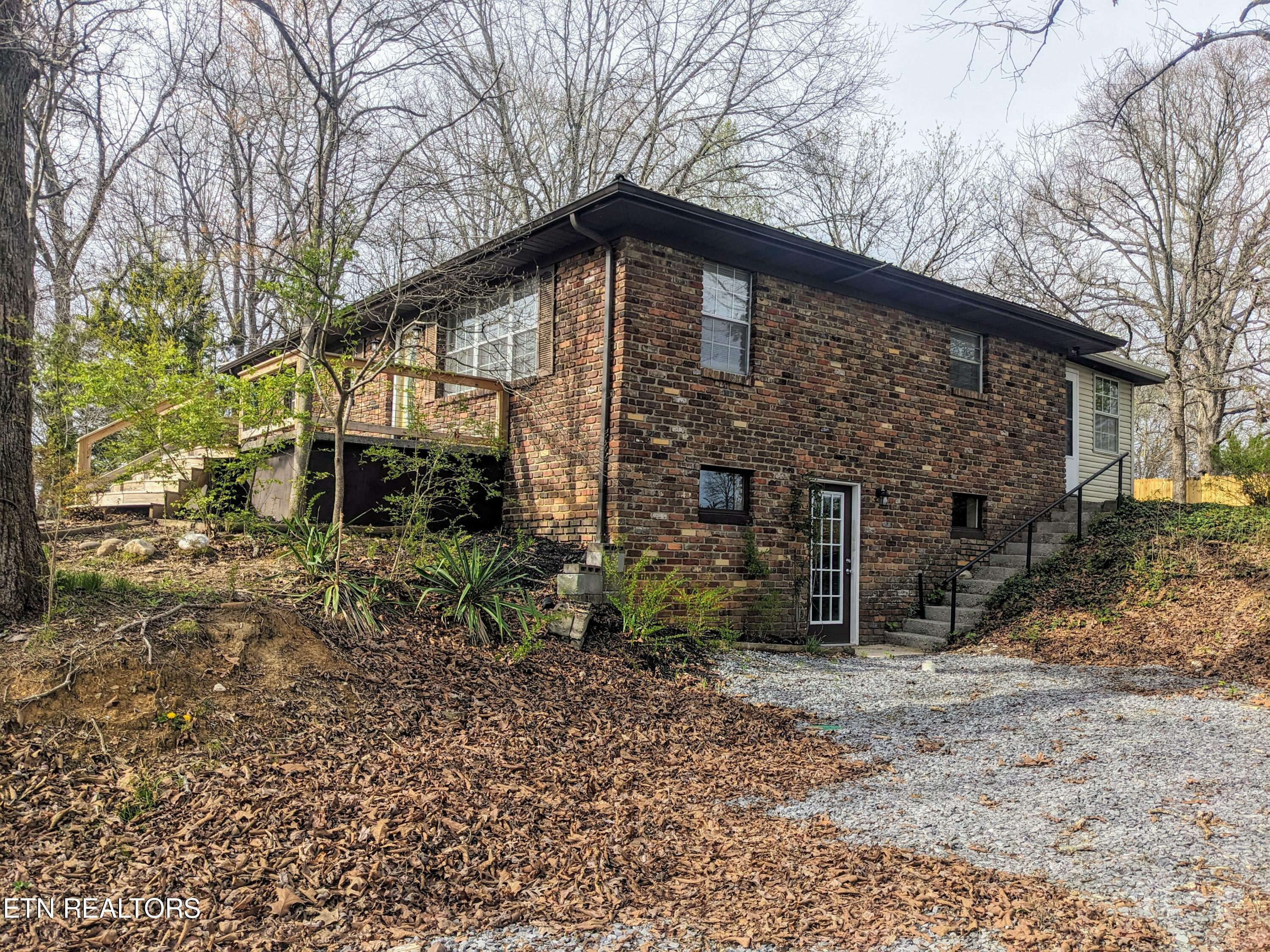 Property Photo:  154 Alfred McCammon Rd  TN 37804 