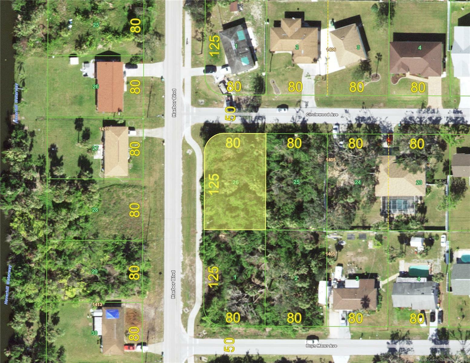 Property Photo: 21431 Circlewood Avenue FL 33952
