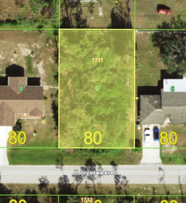 Property Photo: 13448 Drysdale Avenue FL 33981