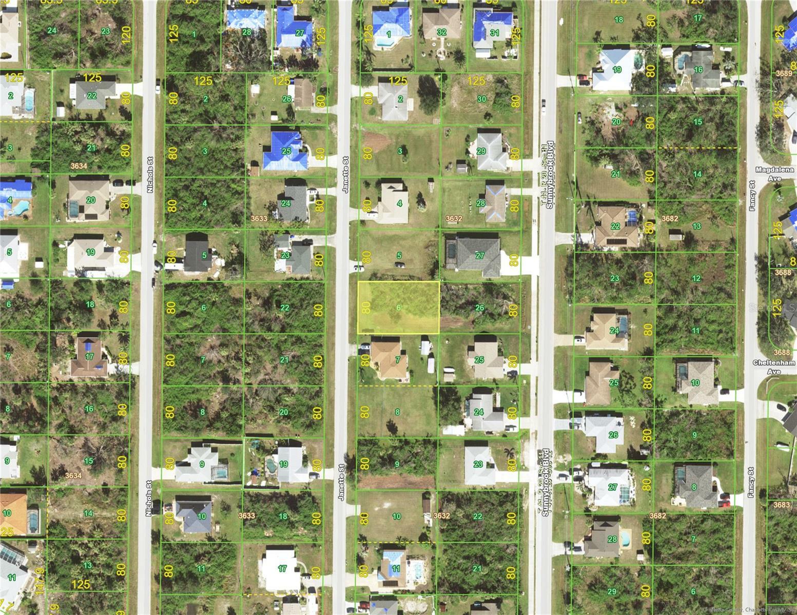 Property Photo: 7052 Janette Street FL 34224
