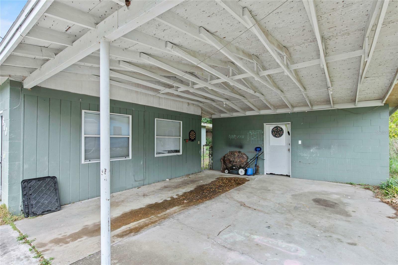 Property Photo:  800 Phoenix Avenue  FL 34731 