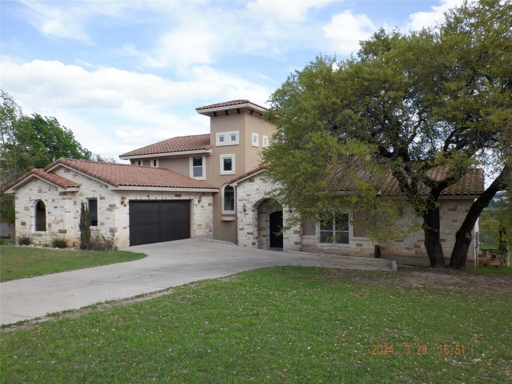 8405 Kelly Cove  Lago Vista TX 78645 photo