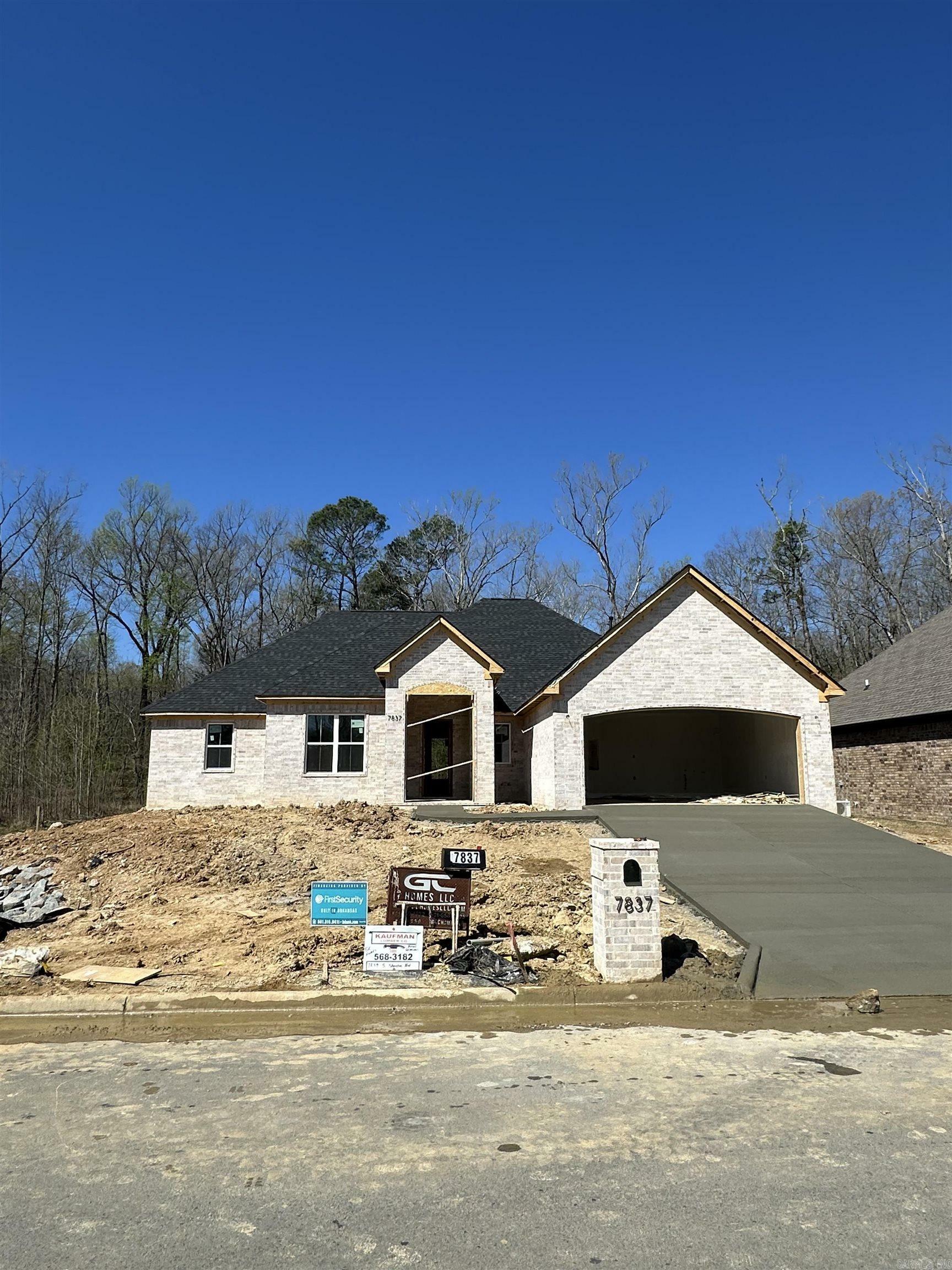 Property Photo:  7837 S Shoreline Boulevard  AR 72019 