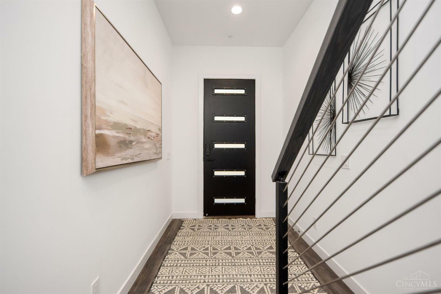 Property Photo:  207 Hastings Street  OH 45219 