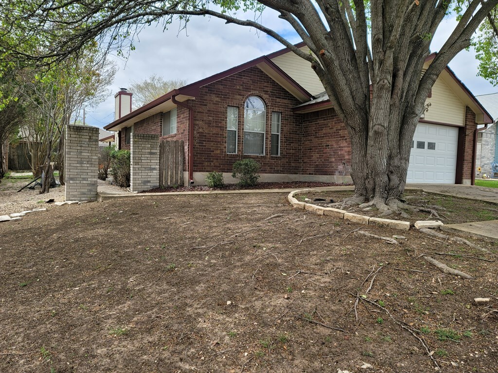 Property Photo:  451 Florian  TX 78028 