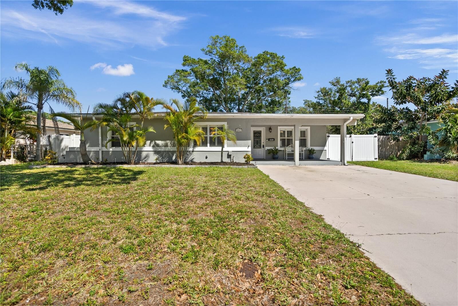 Property Photo:  6001 12th Way N  FL 33703 
