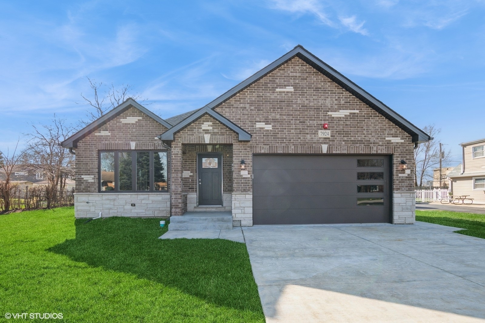 Property Photo: 7924 S 87th Avenue IL 60458