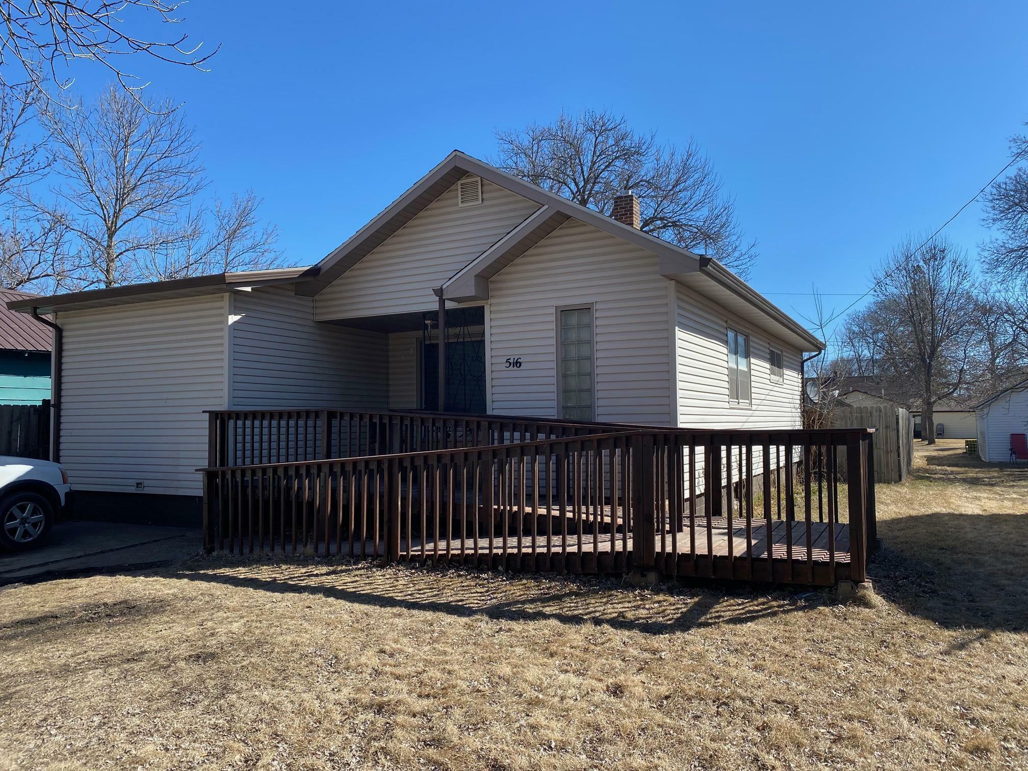 Property Photo:  516 2nd Street NW  MN 56557 