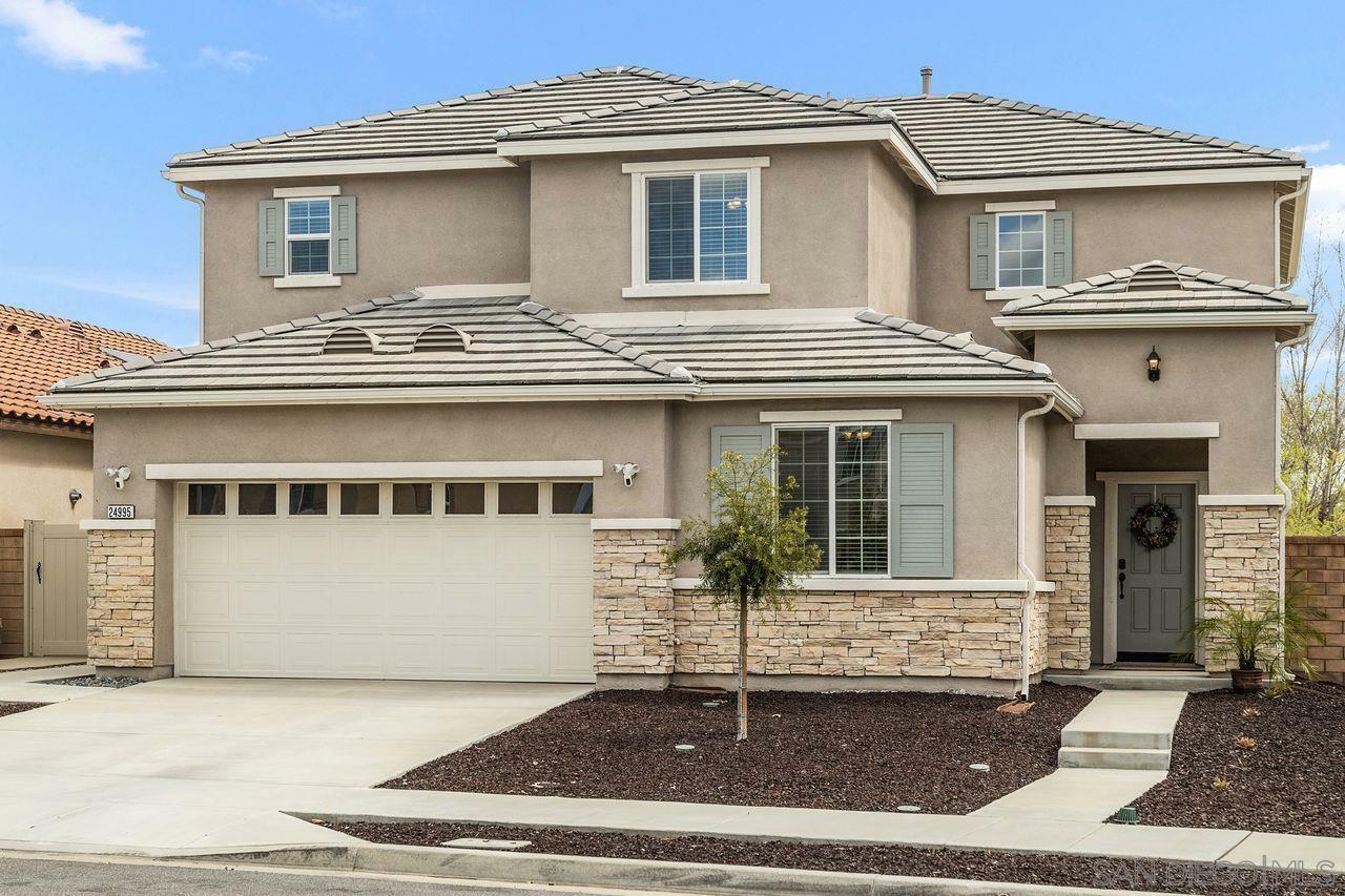 Property Photo:  24995 Bridlewood Circle  CA 92584 