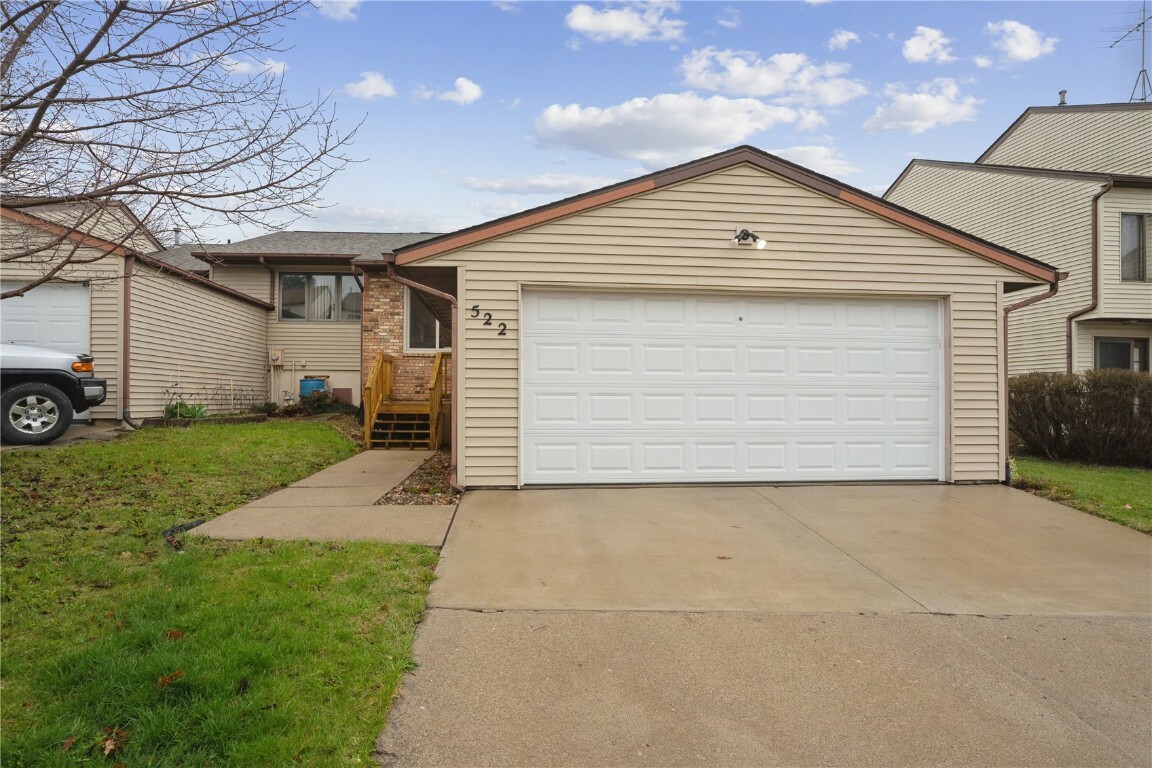 Property Photo:  522 Westwinds Dr  IA 52246 