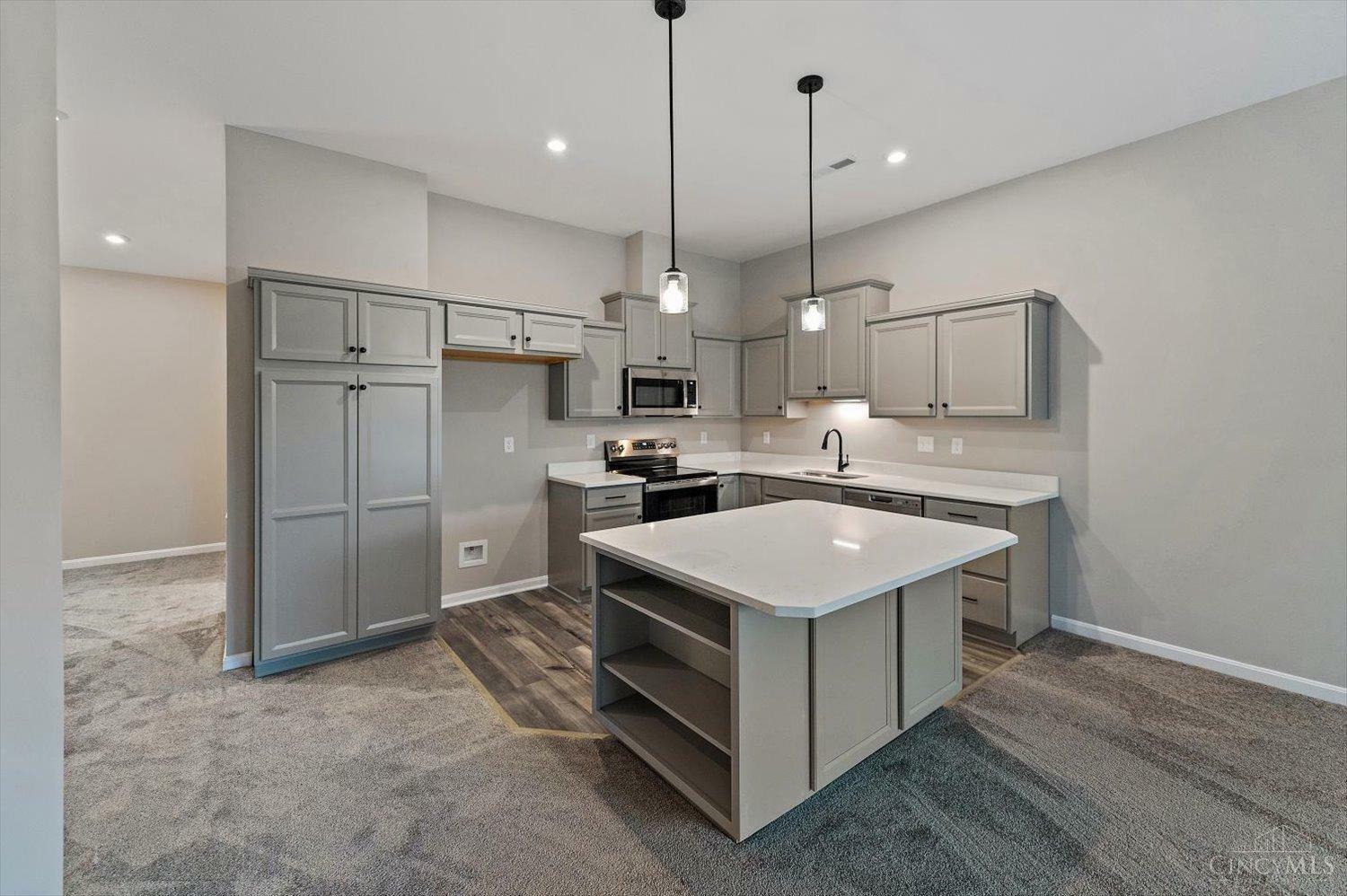 Property Photo: 5881 Parkview Lane OH 45150