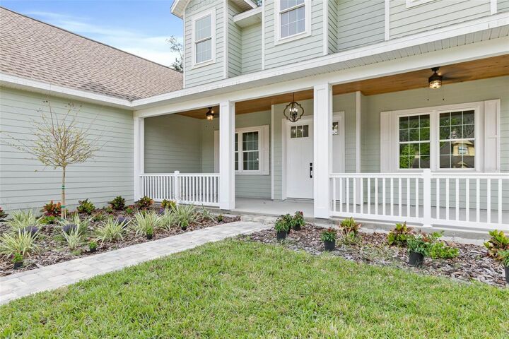 Property Photo: 6 Willow Trace FL 32136