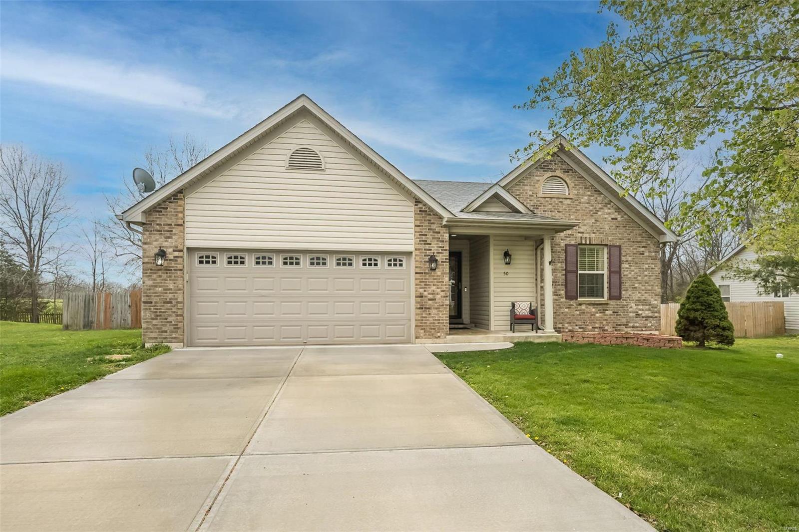 Property Photo:  50 Village Circle Drive  MO 63389 