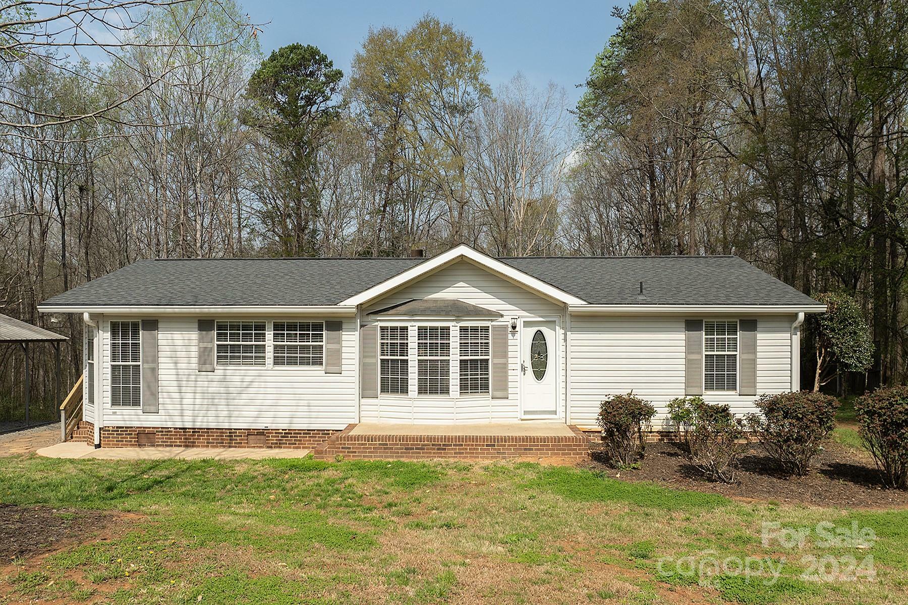 Property Photo:  222 Shane Drive  NC 28120 