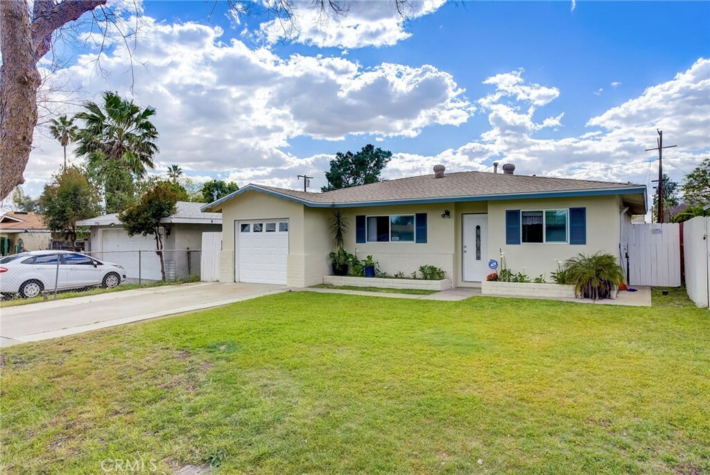 Property Photo:  2990 N Newport Avenue  CA 92404 