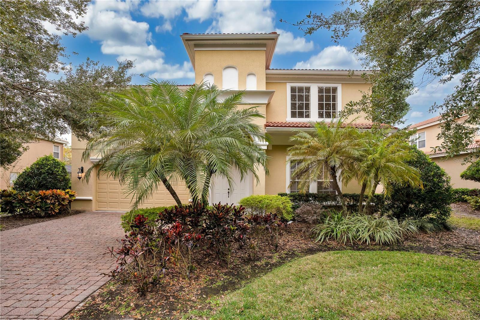 Property Photo:  2420 Dahlgren Way  FL 34787 