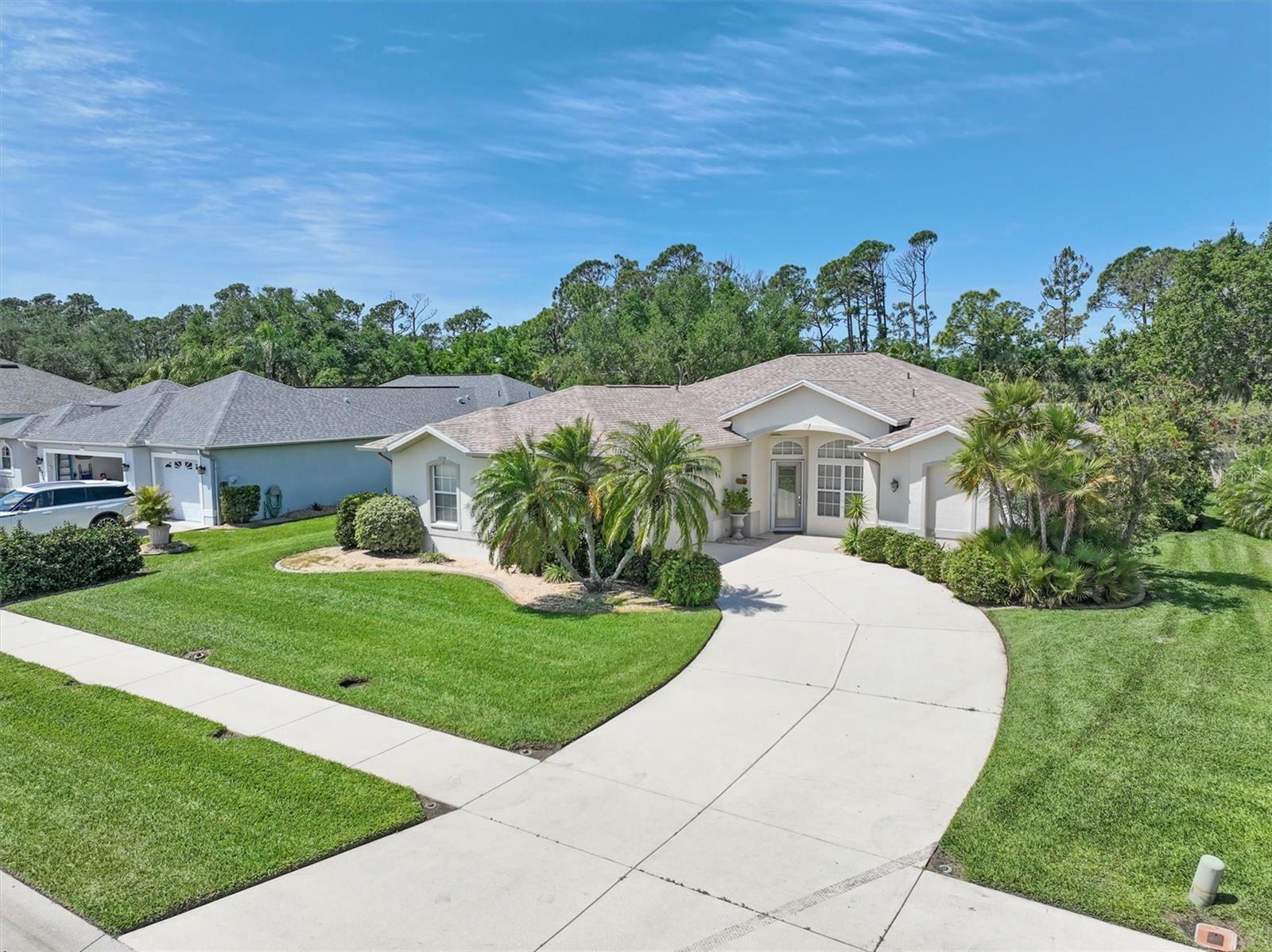 Property Photo:  5221 Sabal Trace Drive  FL 34287 