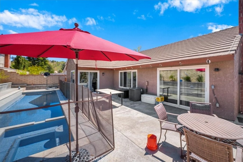 Property Photo:  14819 Begonias Lane  CA 91387 