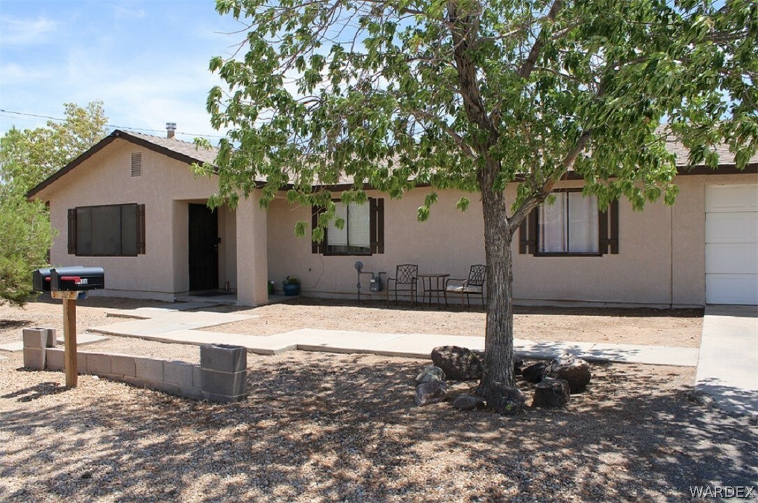 Property Photo:  2138 Valentine Avenue  AZ 86401 