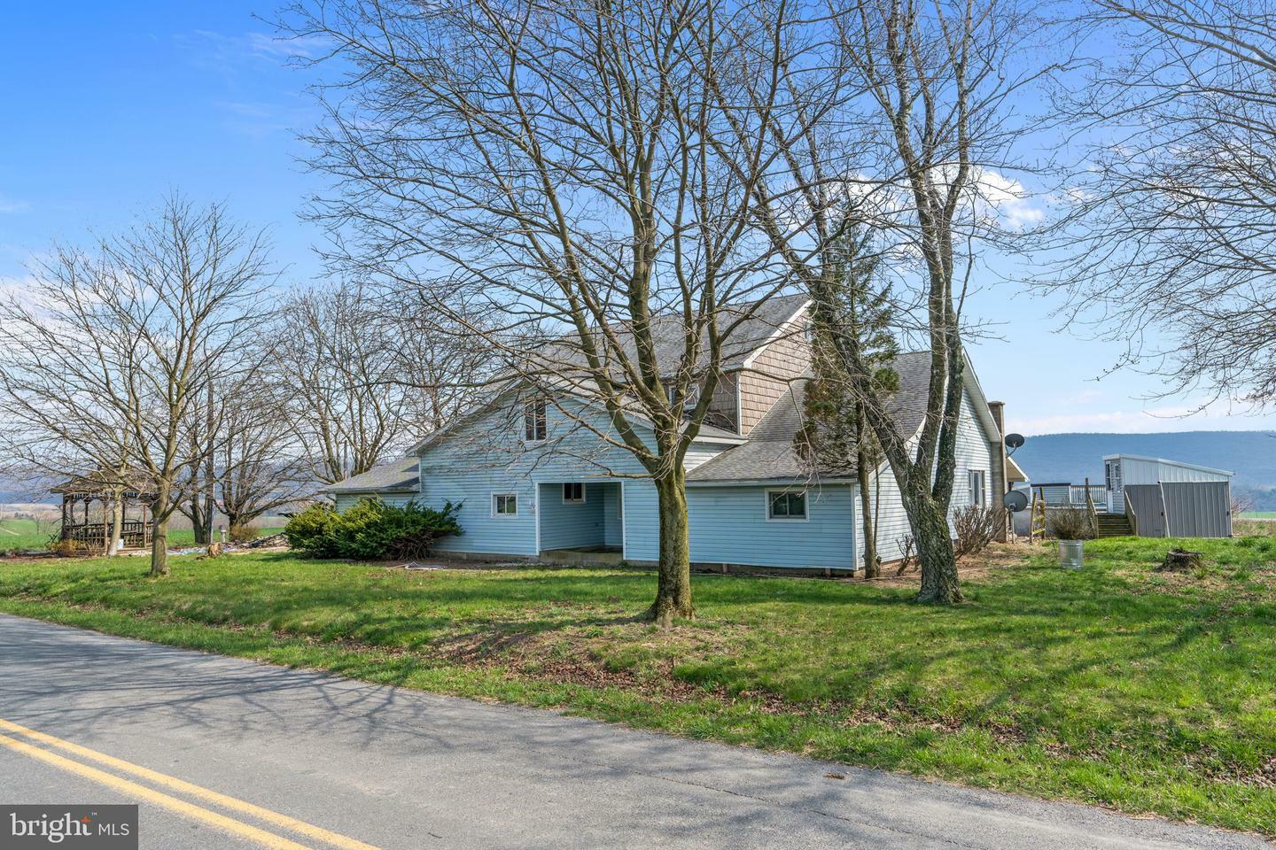 Property Photo:  171 Fairview Road  PA 17964 