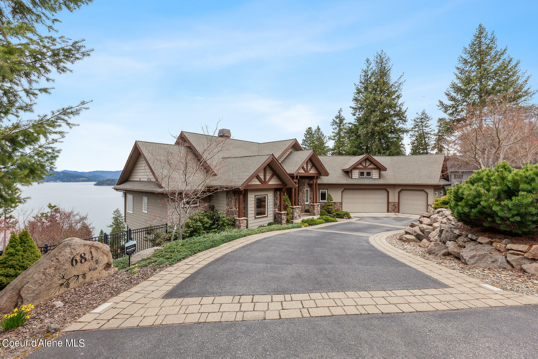 684 W Harbor View Dr  Coeur D'Alene ID 83814 photo