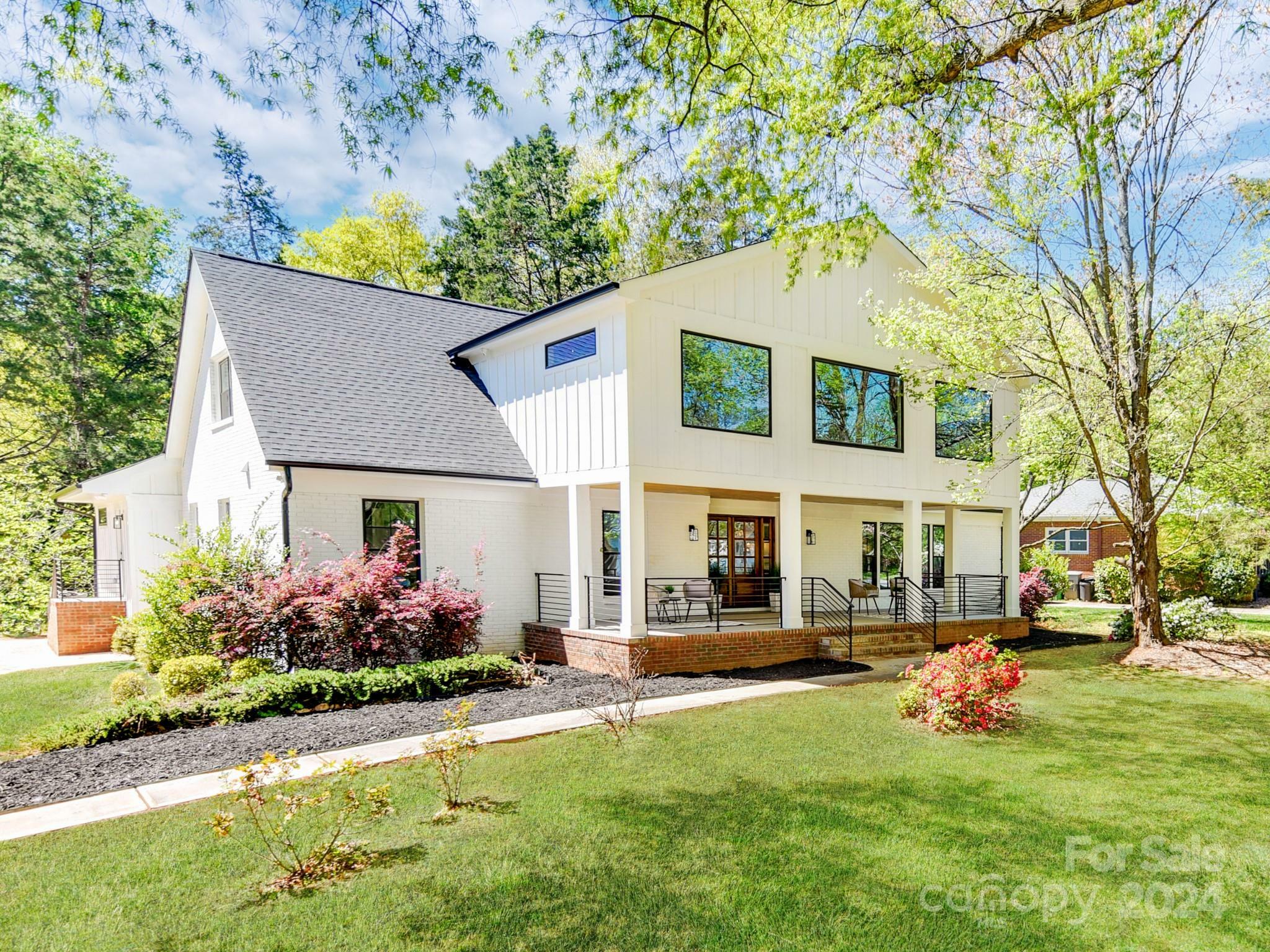 Property Photo: 6426 Greencove Drive NC 28270