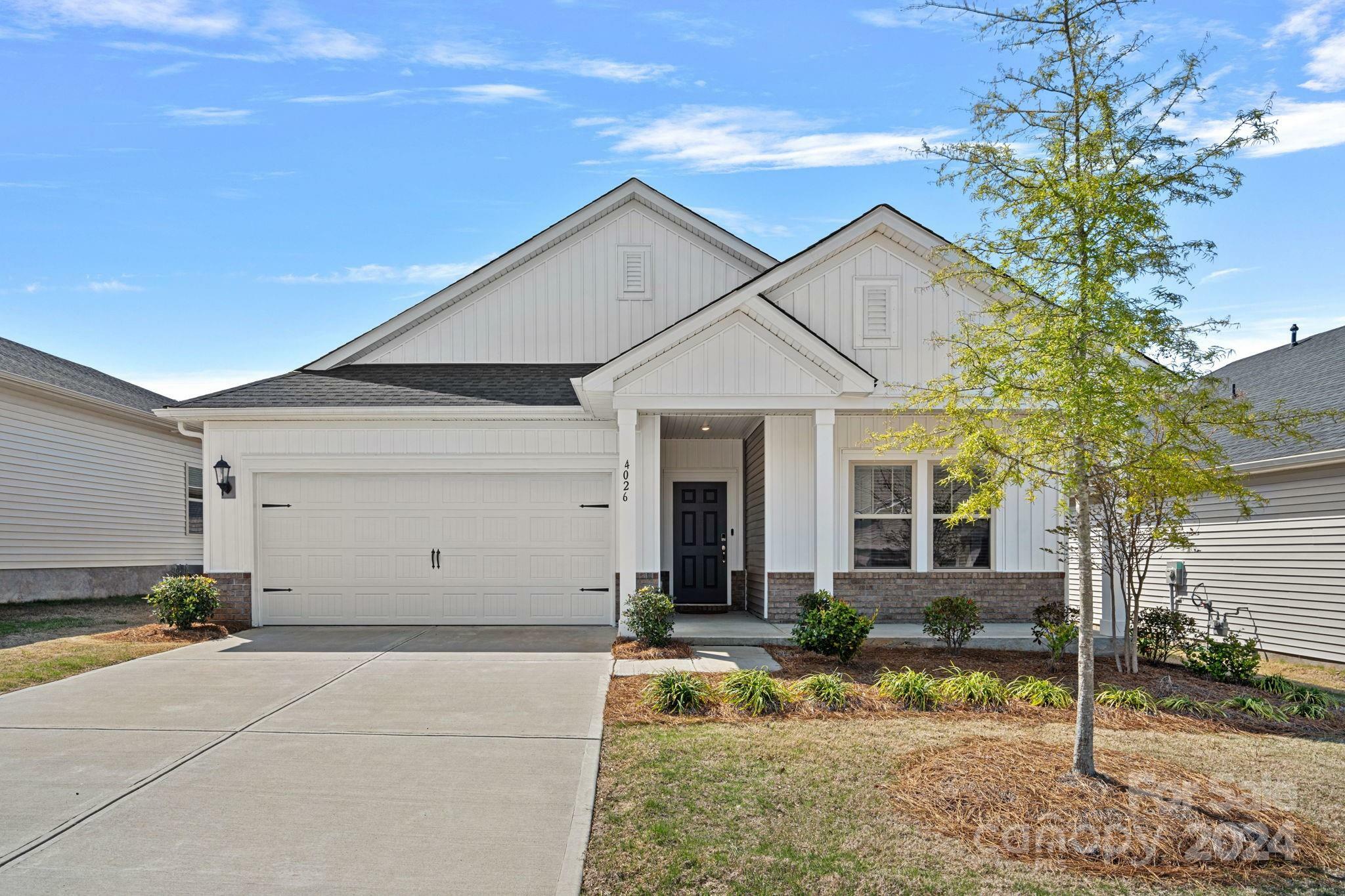 Property Photo:  4026 Honey Locust Drive  NC 28215 