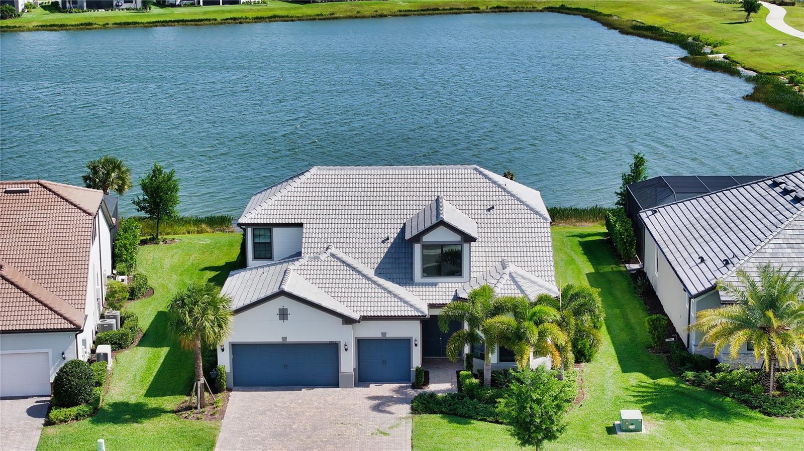 Property Photo: 8052 Grande Shores Drive FL 34240