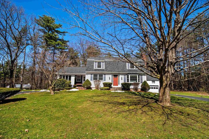 Property Photo:  11 Lauren Lane  NH 03045 